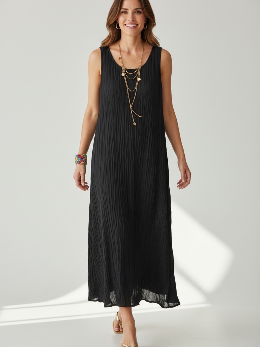 Babette black crinkle pleated sleeveless long dress size small